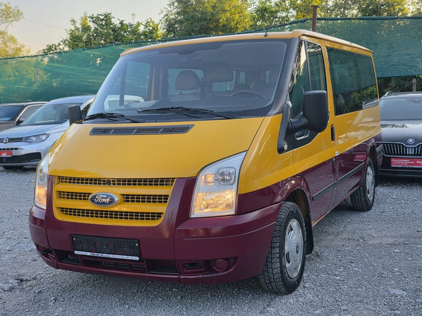 Ford Transit 2.2 TDCI 100 К.С. 9 МЕСТЕН / КЛИМАТИК / ЕВРО 5