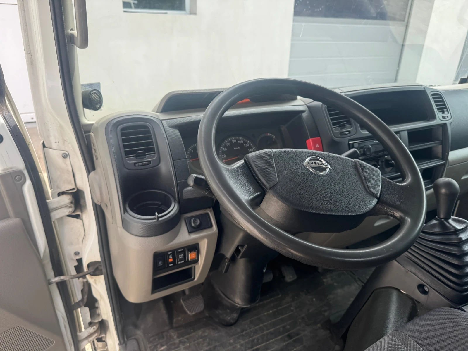 Nissan Capstar 35.13, снимка 14 - Бусове и автобуси - 54672913