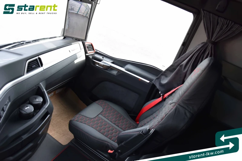 Man Tgx SZM25119, снимка 16 - Камиони - 52493916