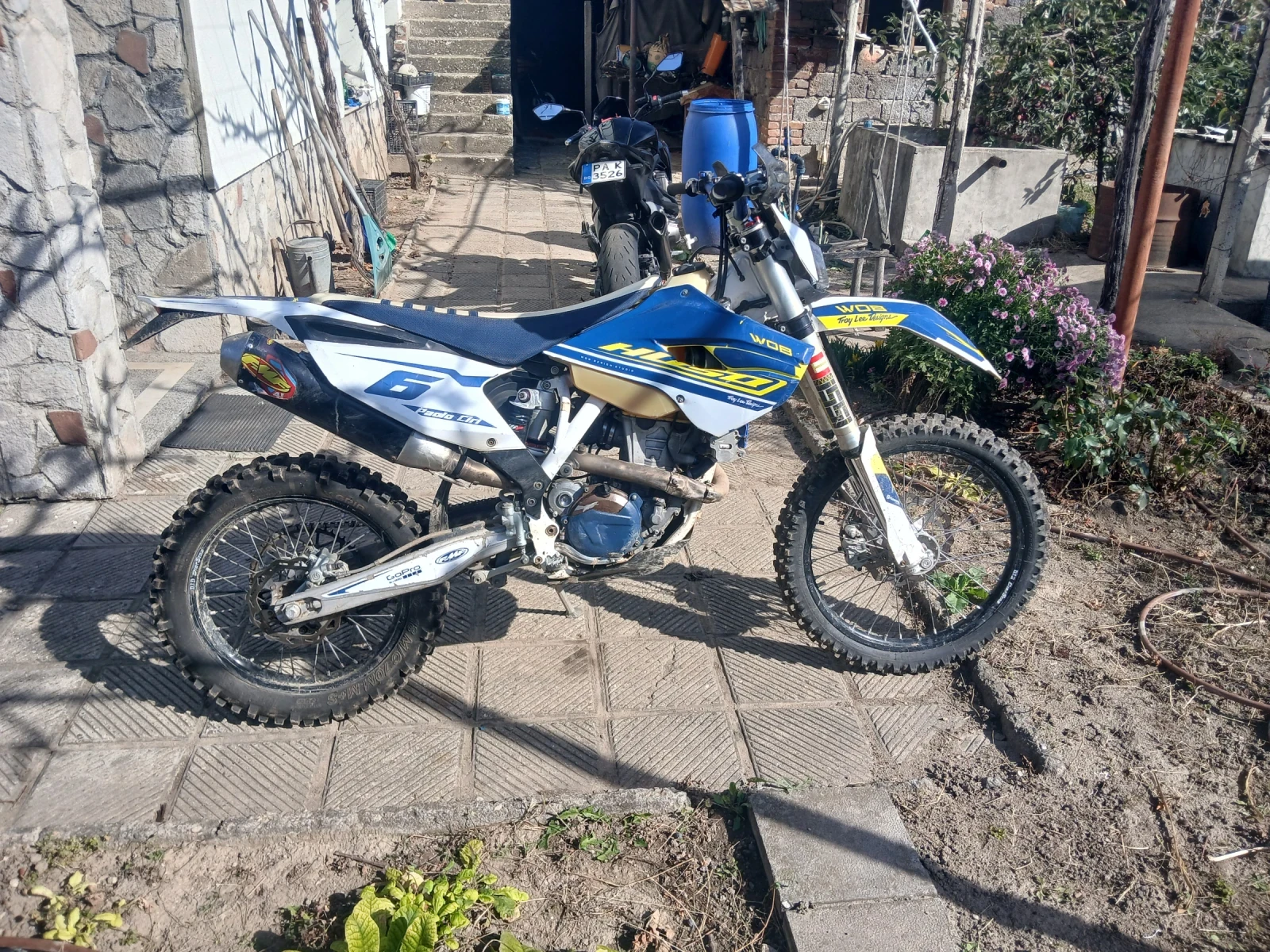 Husqvarna FE