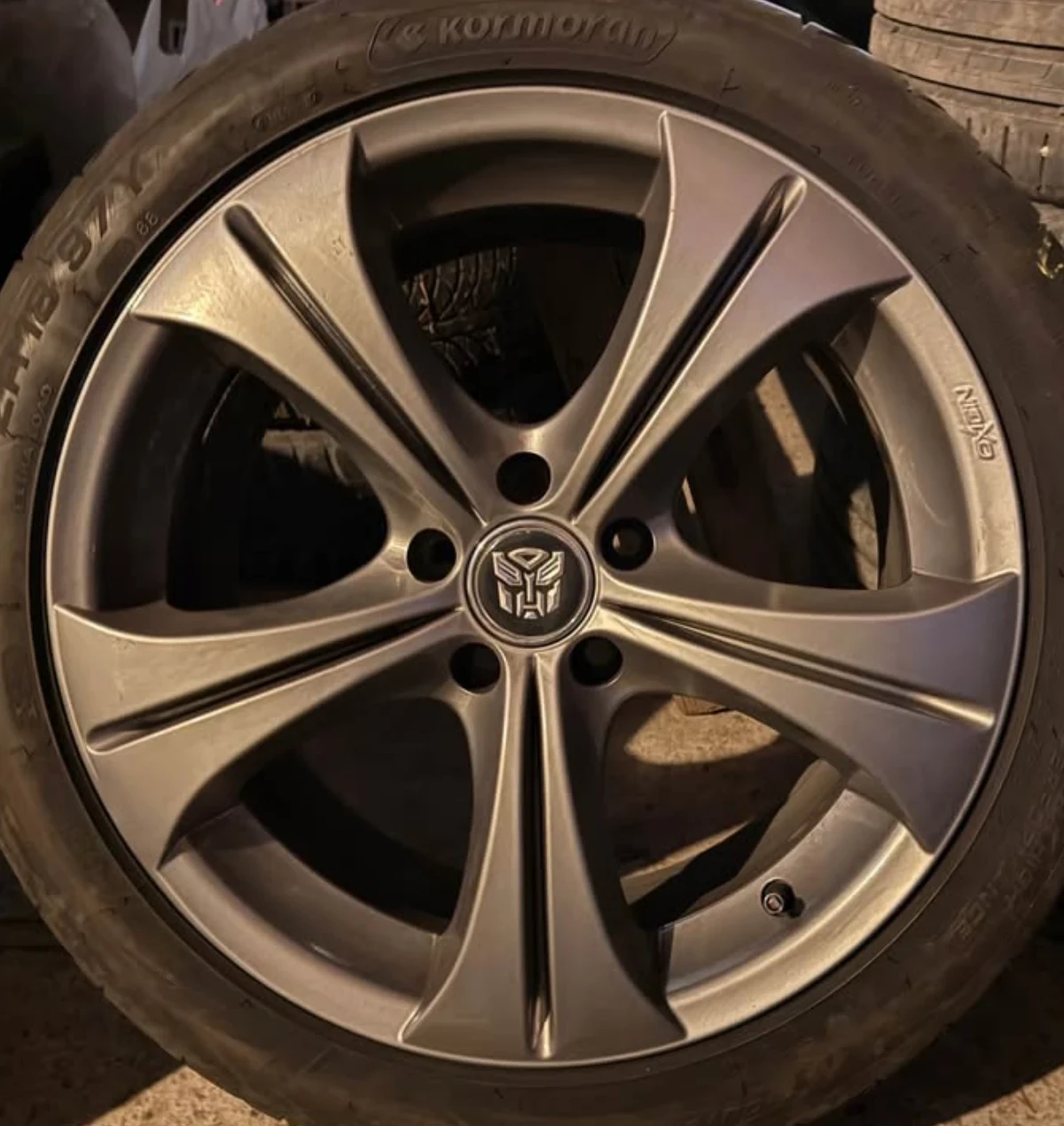 ���� � ������ 245/40R18 | Mobile.bg � ����������� 4