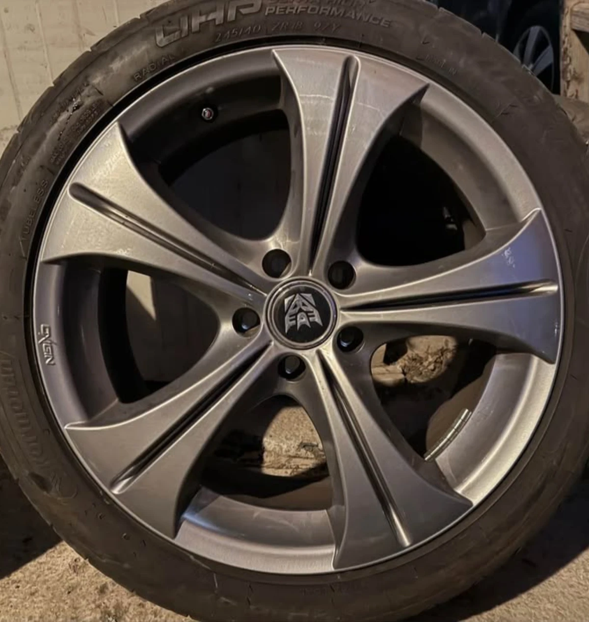 ���� � ������ 245/40R18 | Mobile.bg � ����������� 3
