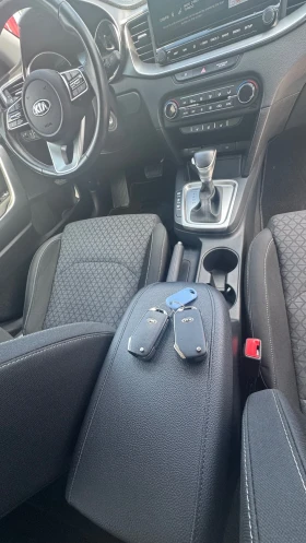 Kia Ceed 1.6 diesel hybrid, снимка 11