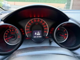 Honda Jazz 1.4 Facelift панорама, снимка 12