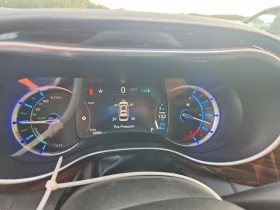 Chrysler Pacifica 3.6l Hybrid Pinnacle, снимка 9