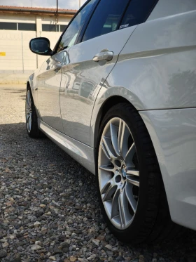 BMW 325 M Пакет 330i, снимка 9