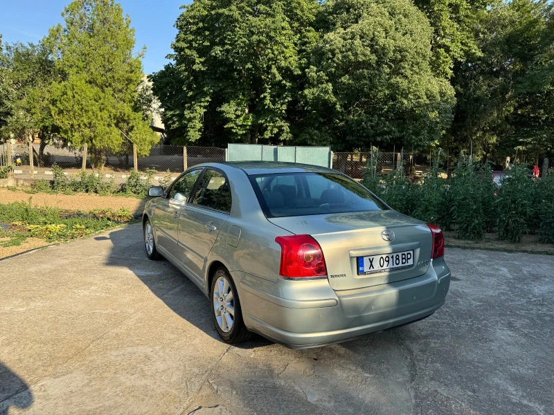 Toyota Avensis 2.2D-CAT 177кс, снимка 5 - Автомобили и джипове - 46551808