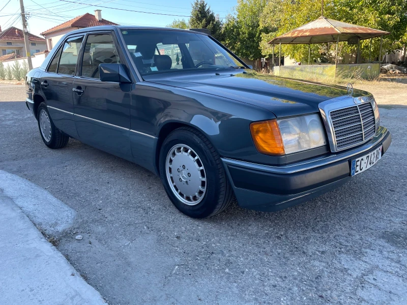 Mercedes-Benz E 260 * климатик * автоматик * v6, снимка 1 - Автомобили и джипове - 47496651