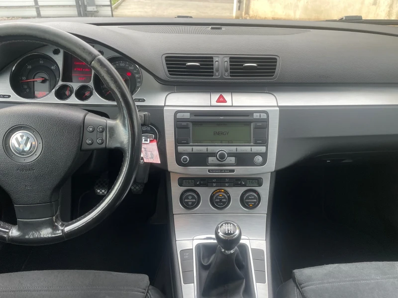 VW Passat 2, 0D-170ph-Hi-LINE-NAVI KOJA, снимка 14 - Автомобили и джипове - 47800842