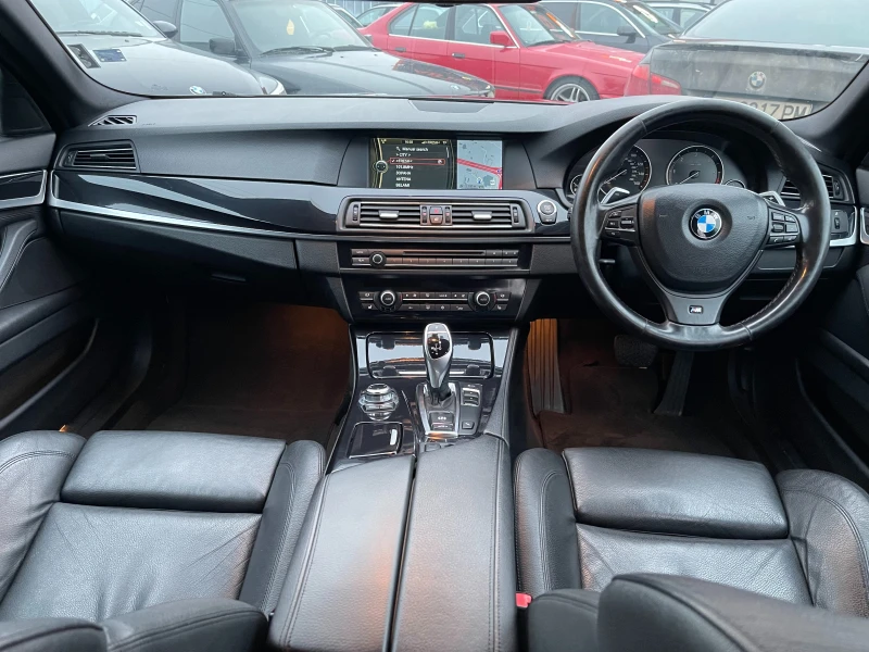 BMW 520 M Sport Shadow Line Auto 184 к.с Сменени вериги, снимка 9 - Автомобили и джипове - 48910574