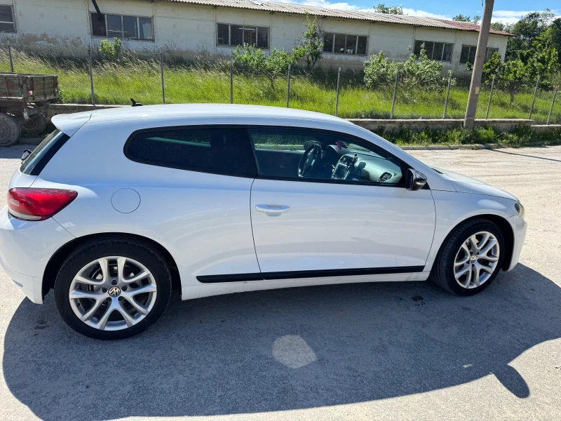 VW Scirocco, снимка 2 - Автомобили и джипове - 52434900