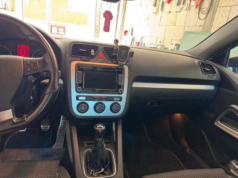 VW Scirocco, снимка 7 - Автомобили и джипове - 52434900