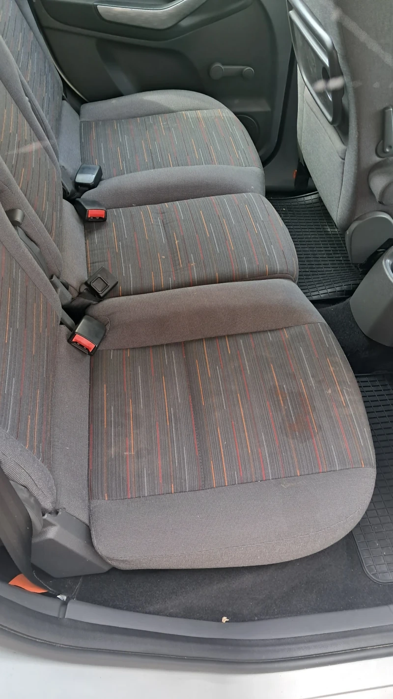 Ford C-max 2.0 бензин автомат, снимка 6 - Автомобили и джипове - 51647389