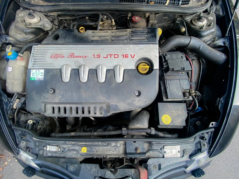 Alfa Romeo 147, снимка 5 - Автомобили и джипове - 52724816