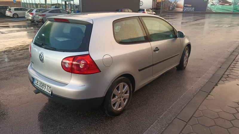 VW Golf  5 FACELIFT, снимка 5 - Автомобили и джипове - 53074213