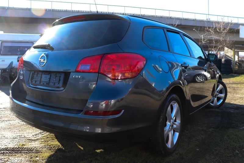 Opel Astra 1.7CDTI - 110к.с. EURO 5А, снимка 3 - Автомобили и джипове - 53155732
