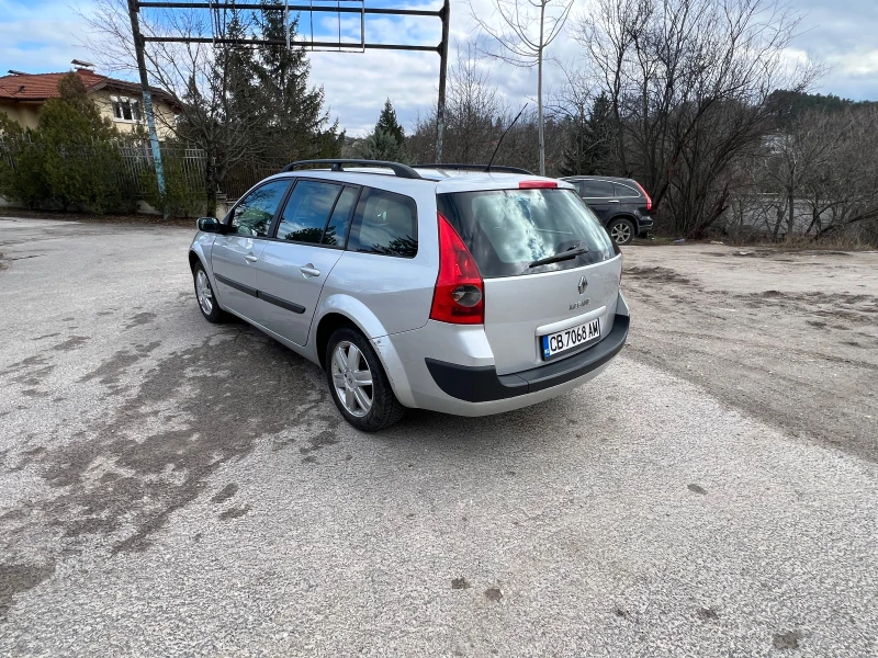 Renault Megane 1.6 16V, снимка 4 - Автомобили и джипове - 53401730