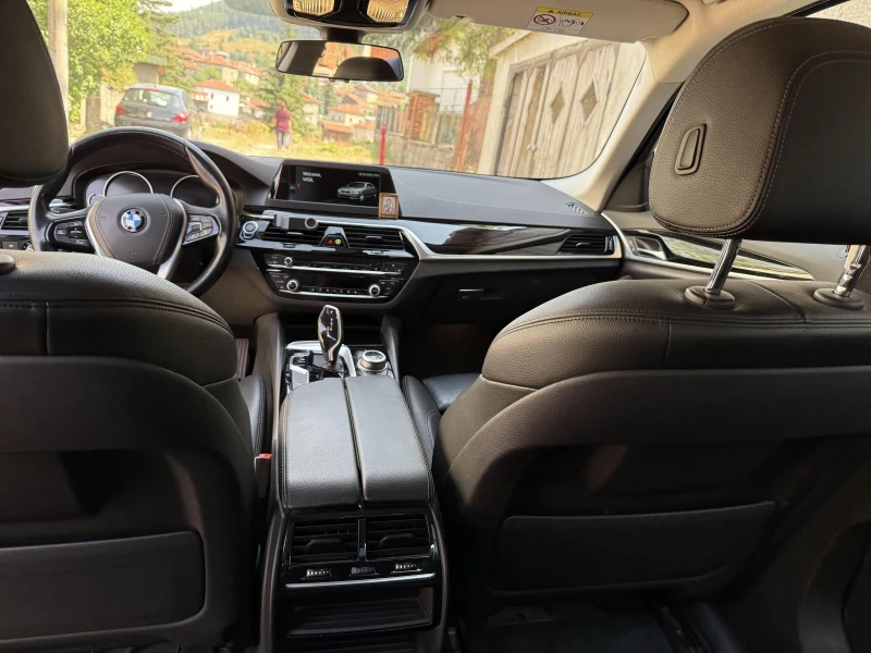 BMW 520 xDrive, снимка 9 - Автомобили и джипове - 53402003