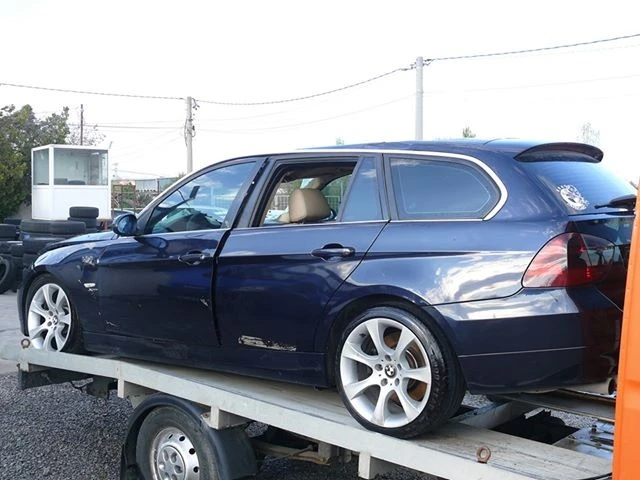 BMW 330 3д 4х4 231 коня, снимка 5 - Автомобили и джипове - 47541926