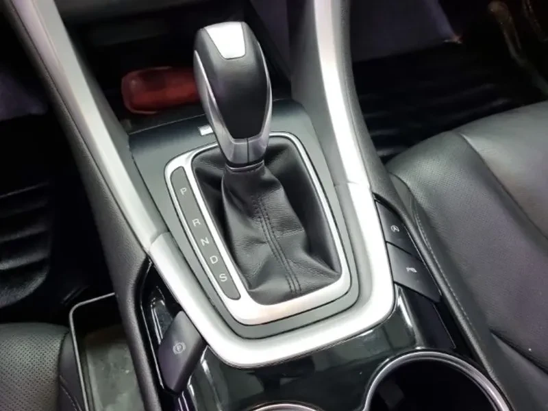 Ford Mondeo 4Th Generation 2.0 Trend, снимка 9 - Автомобили и джипове - 54931343