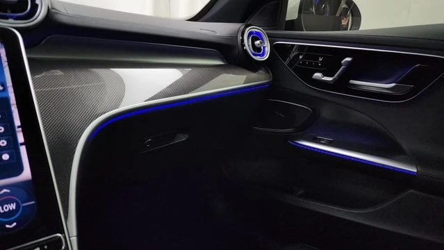 Mercedes-Benz C 300 C300 AMG Line, снимка 7 - Автомобили и джипове - 55853171