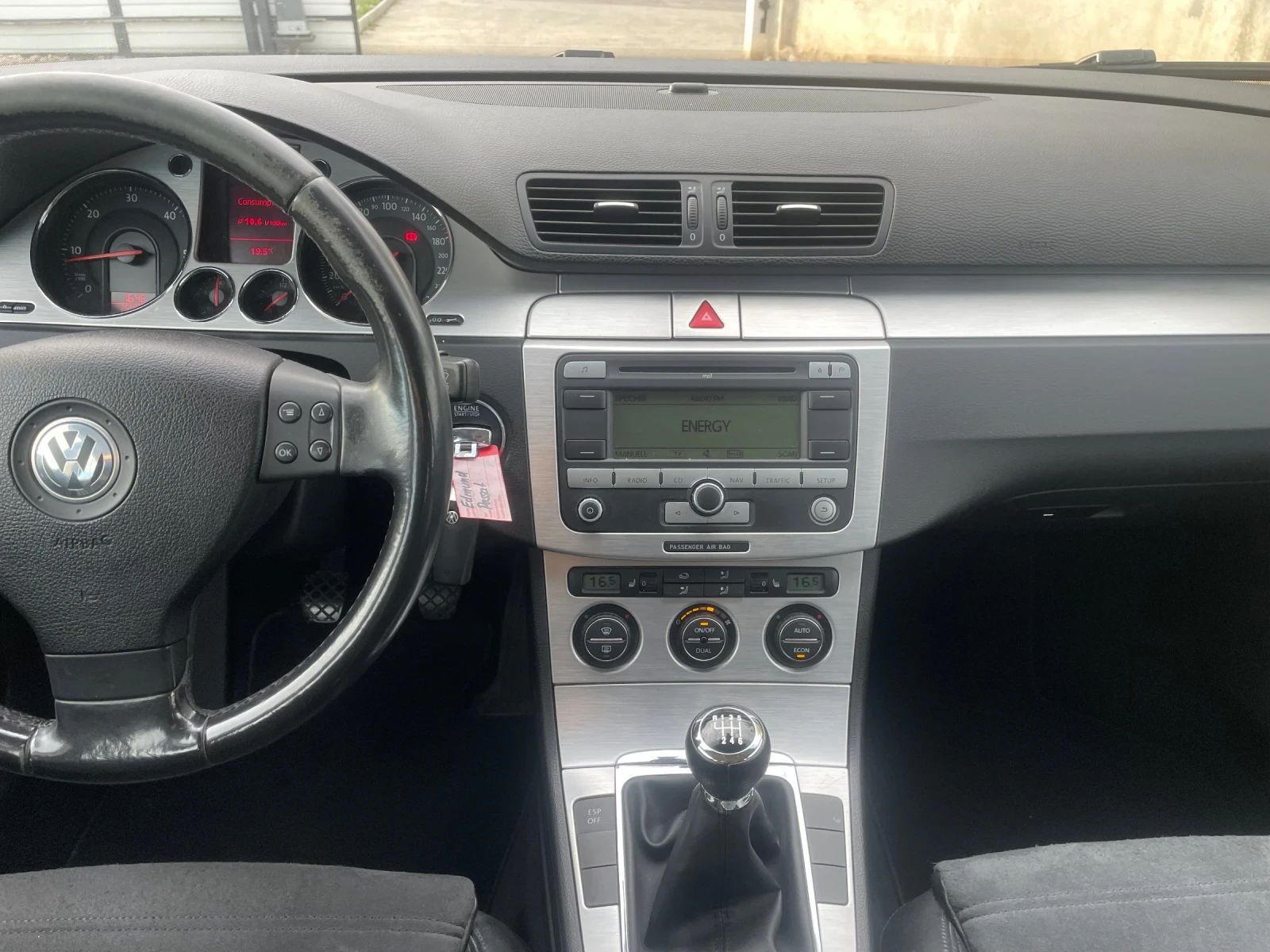 VW Passat 2, 0D-170ph-Hi-LINE-NAVI KOJA | Mobile.bg — изображение 14