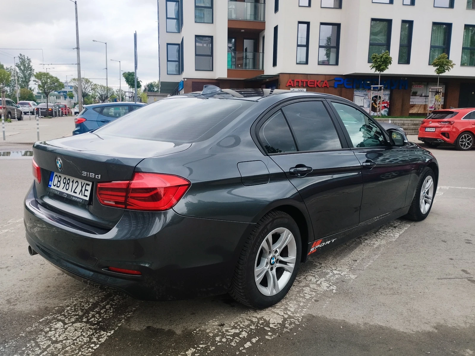 BMW 318 2.0d  / EURO 6 - изображение 4