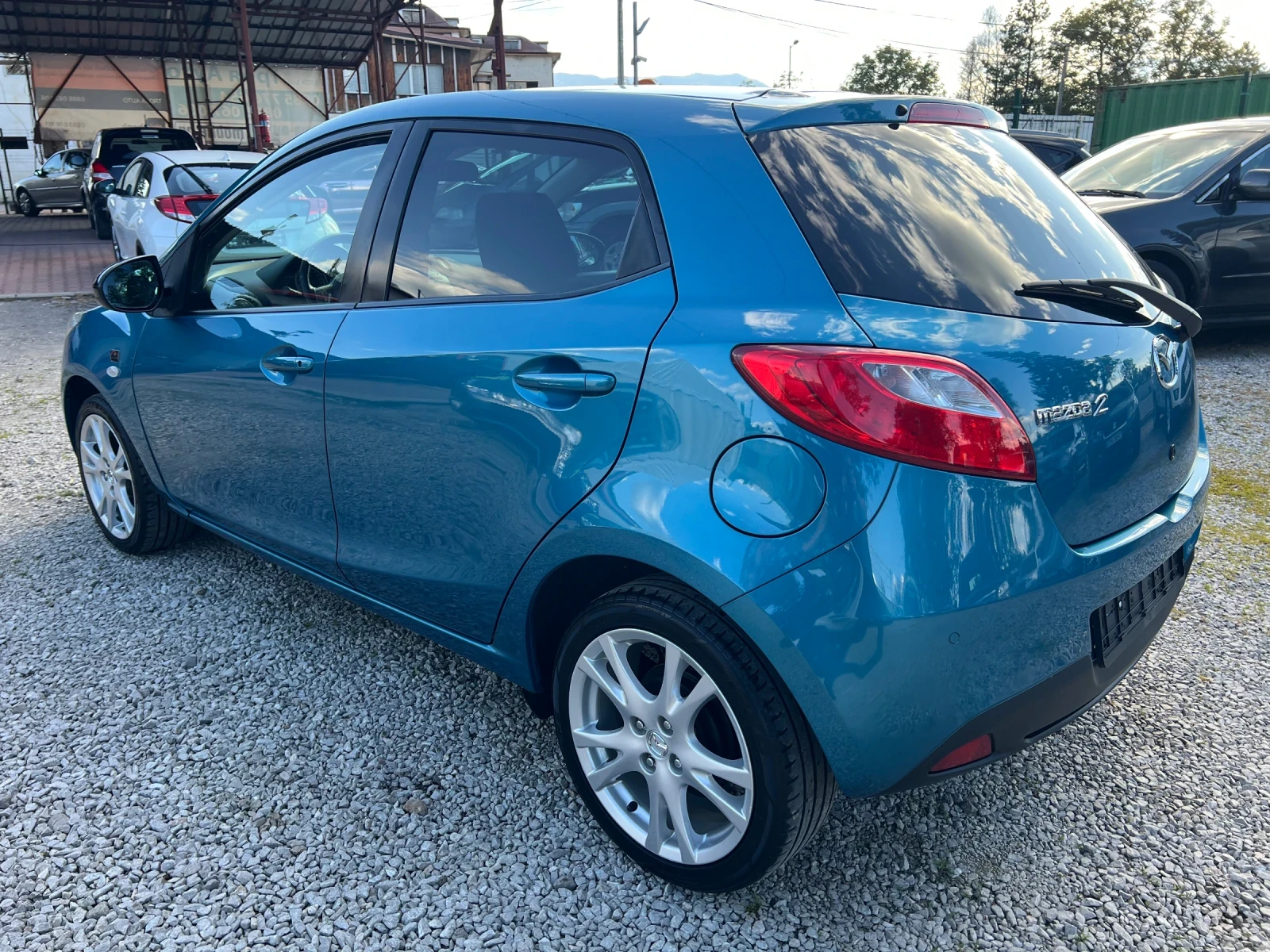 Mazda 2 1.3* ШВЕЙЦАРИЯ*  - изображение 7