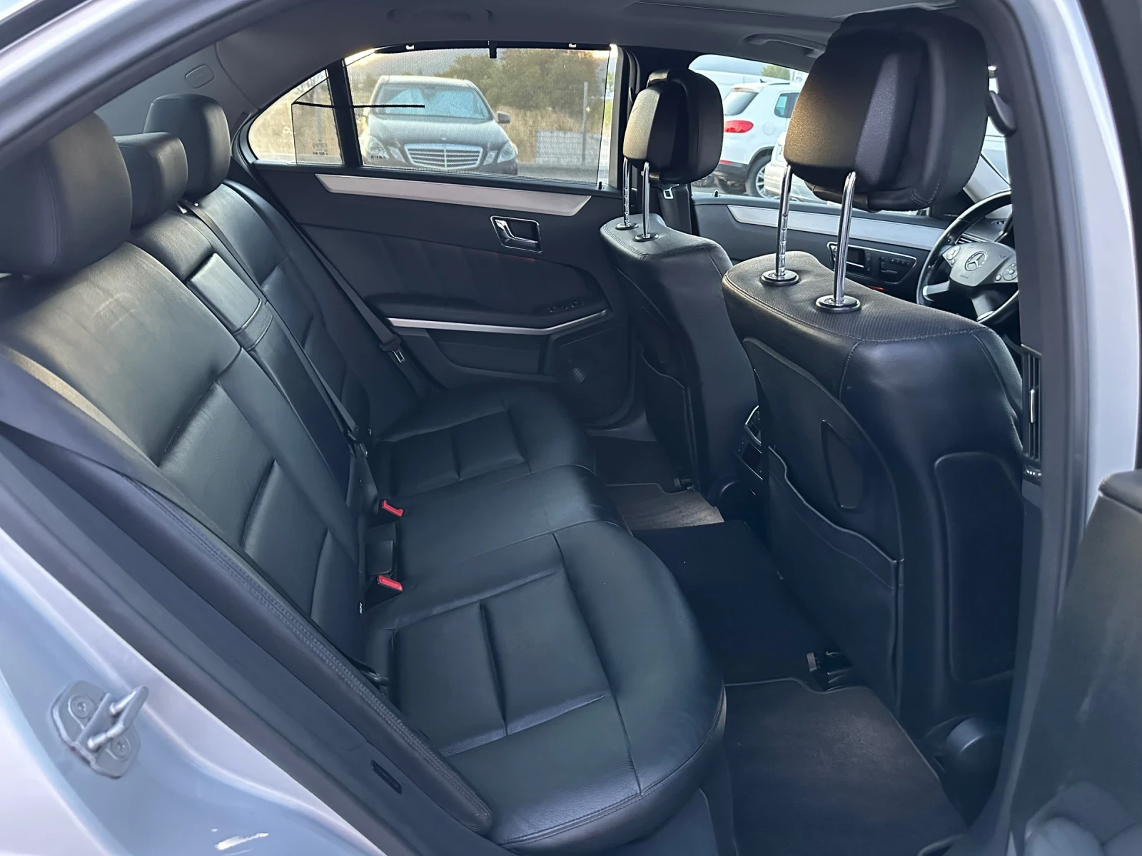 Mercedes-Benz E 350 DISTRONIK* * *  * KEYLESS | Mobile.bg   12