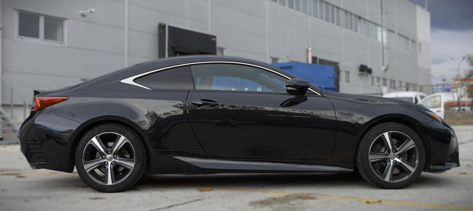 Lexus RC 200t  - изображение 5