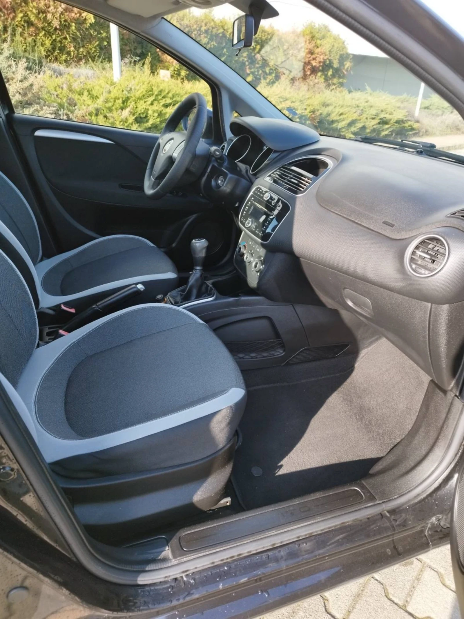 Fiat Punto 1.3. M-JET, 95 �.�. | Mobile.bg � ����������� 12