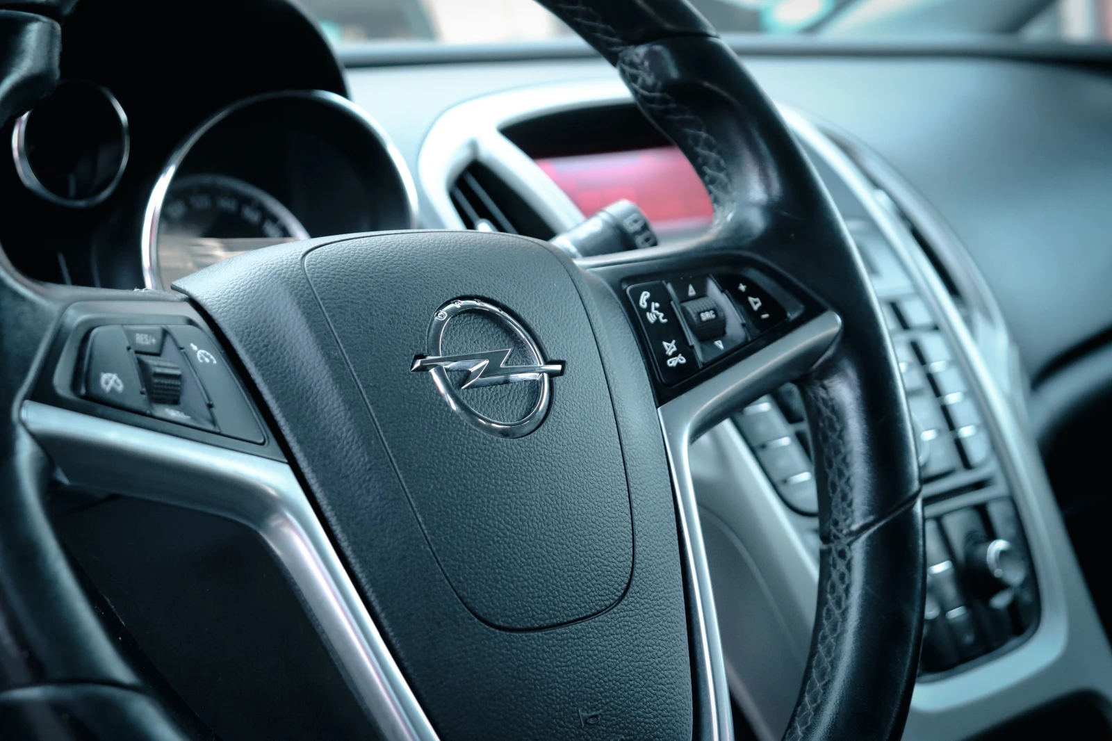 Opel Astra 1.7CDTI - 110к.с. EURO 5А - изображение 8