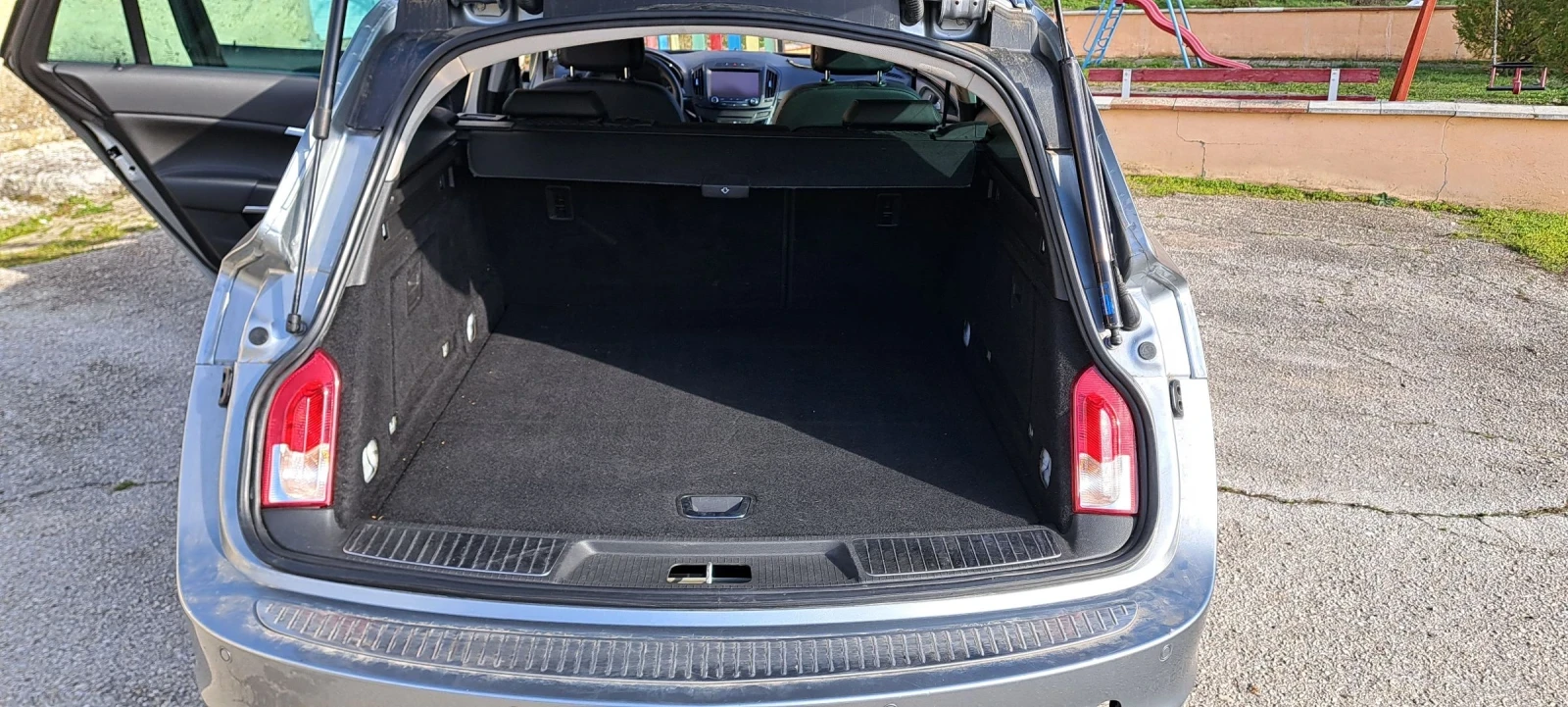 Opel Insignia ��������/��� �� ����� | Mobile.bg � ����������� 12