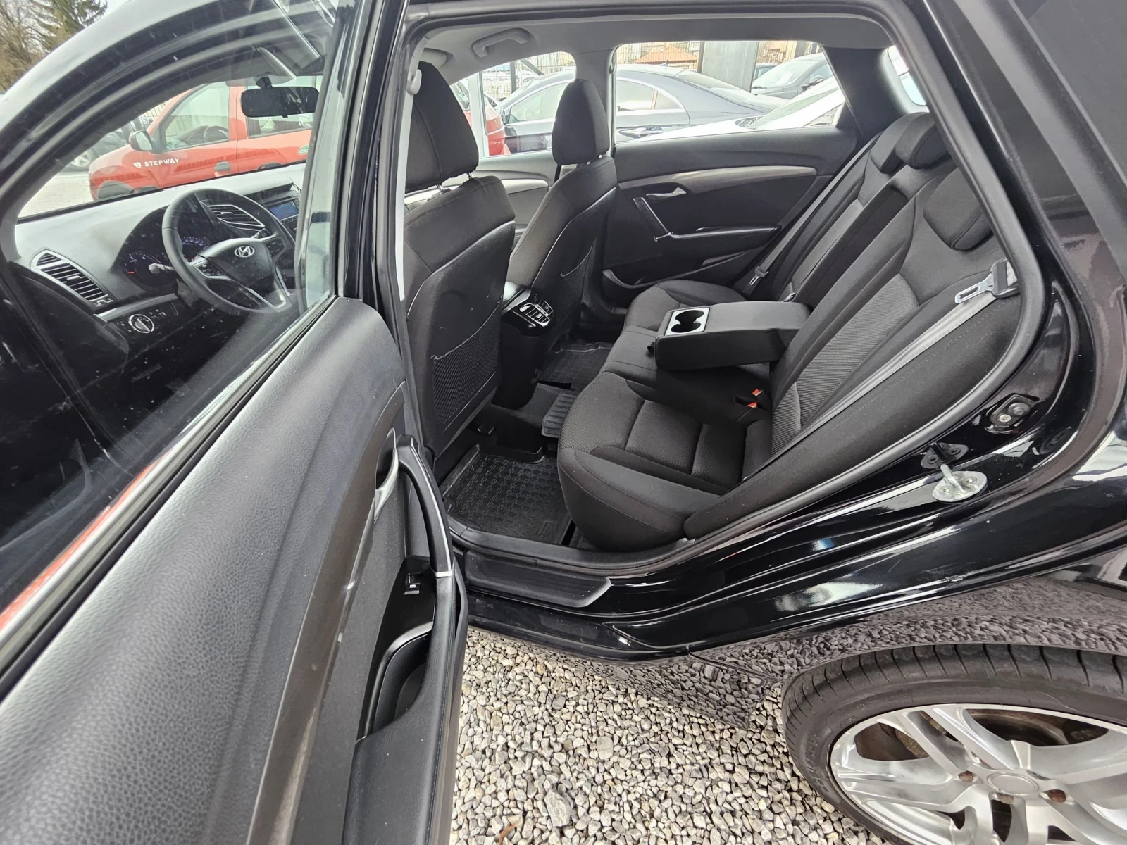 Hyundai I40 1.7CRDI, снимка 8 - Автомобили и джипове - 53928638