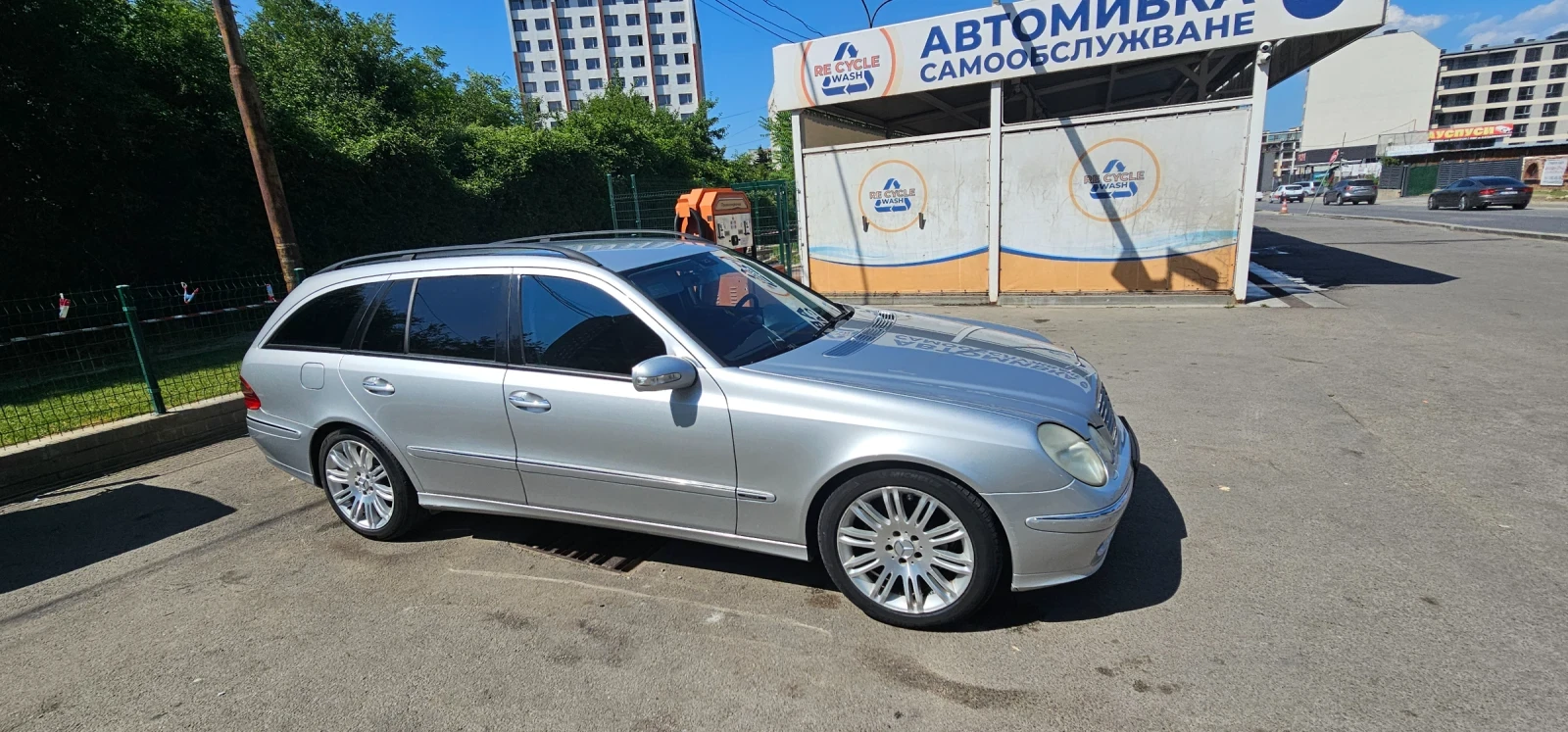 Mercedes-Benz E 270, снимка 8 - Автомобили и джипове - 53938952
