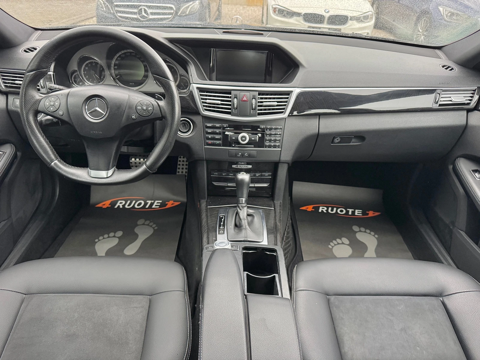 Mercedes-Benz E 250 CDi 4Matic AMG Pack, снимка 9 - Автомобили и джипове - 54200779