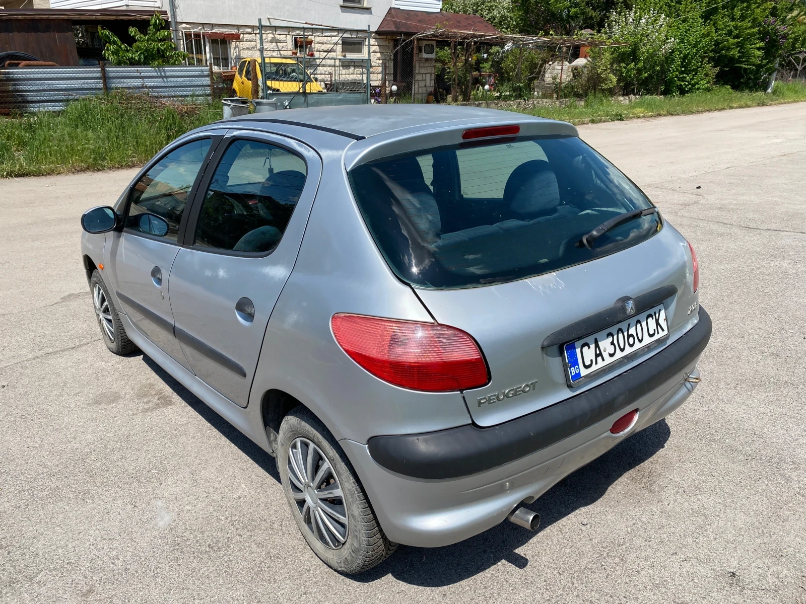 Peugeot 206 1.4i, снимка 5 - Автомобили и джипове - 54633063