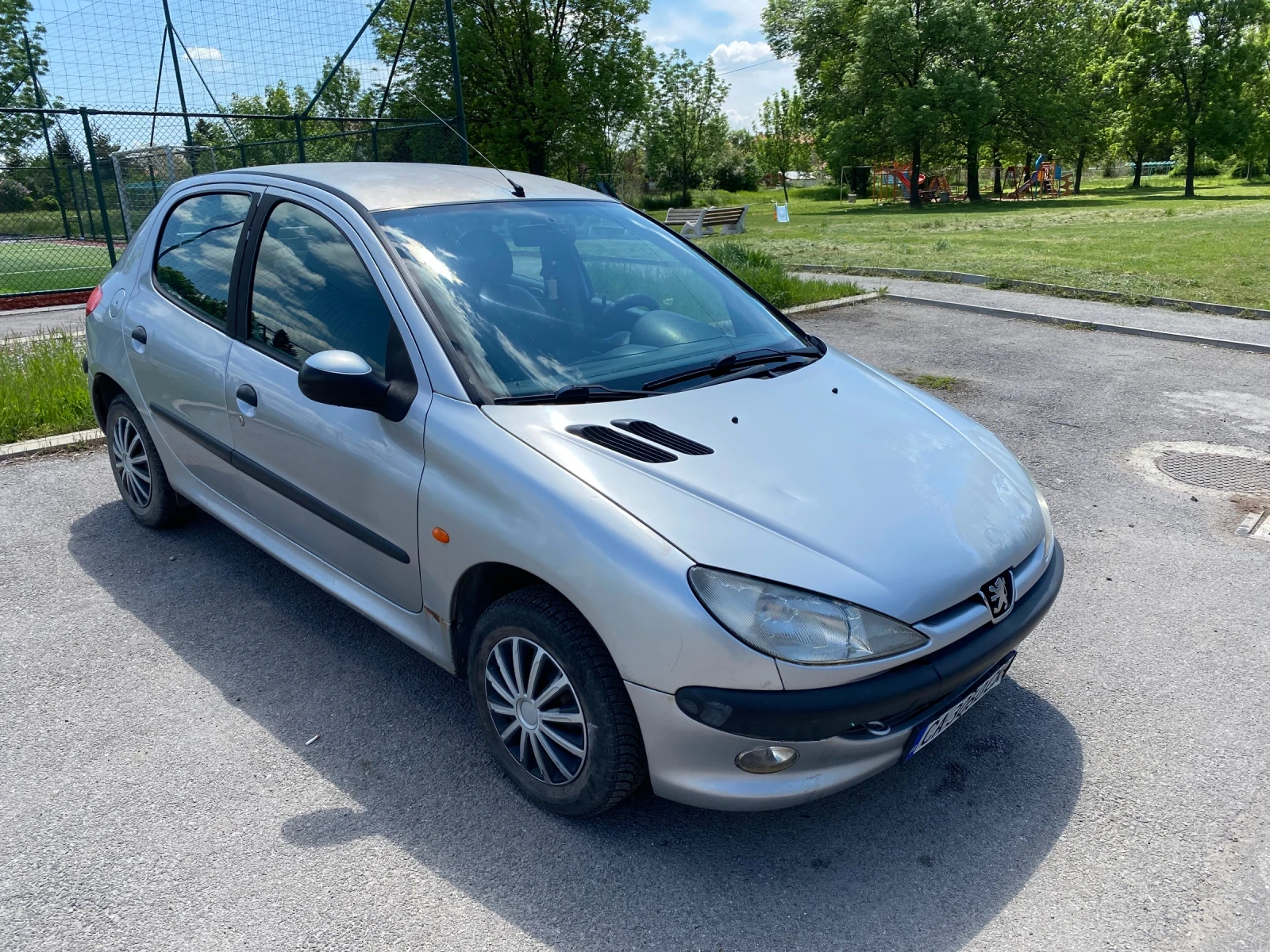 Peugeot 206 1.4i, снимка 6 - Автомобили и джипове - 54633063