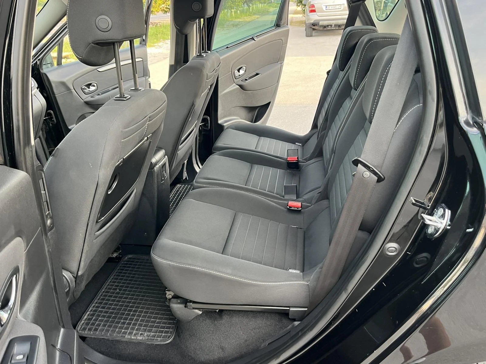 Renault Scenic 1.5 DCI 110кс EURO 5B LIMITED FACE NAVI FULL , снимка 9 - Автомобили и джипове - 54983323