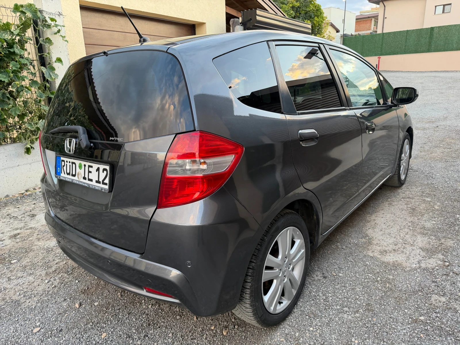 Honda Jazz 1.4 Facelift панорама, снимка 7 - Автомобили и джипове - 55417635