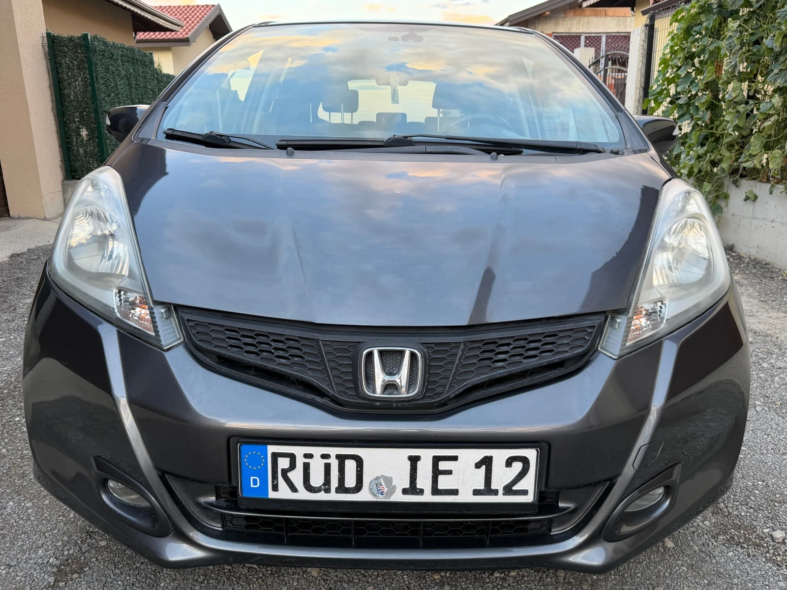 Honda Jazz 1.4 Facelift панорама, снимка 2 - Автомобили и джипове - 55417635