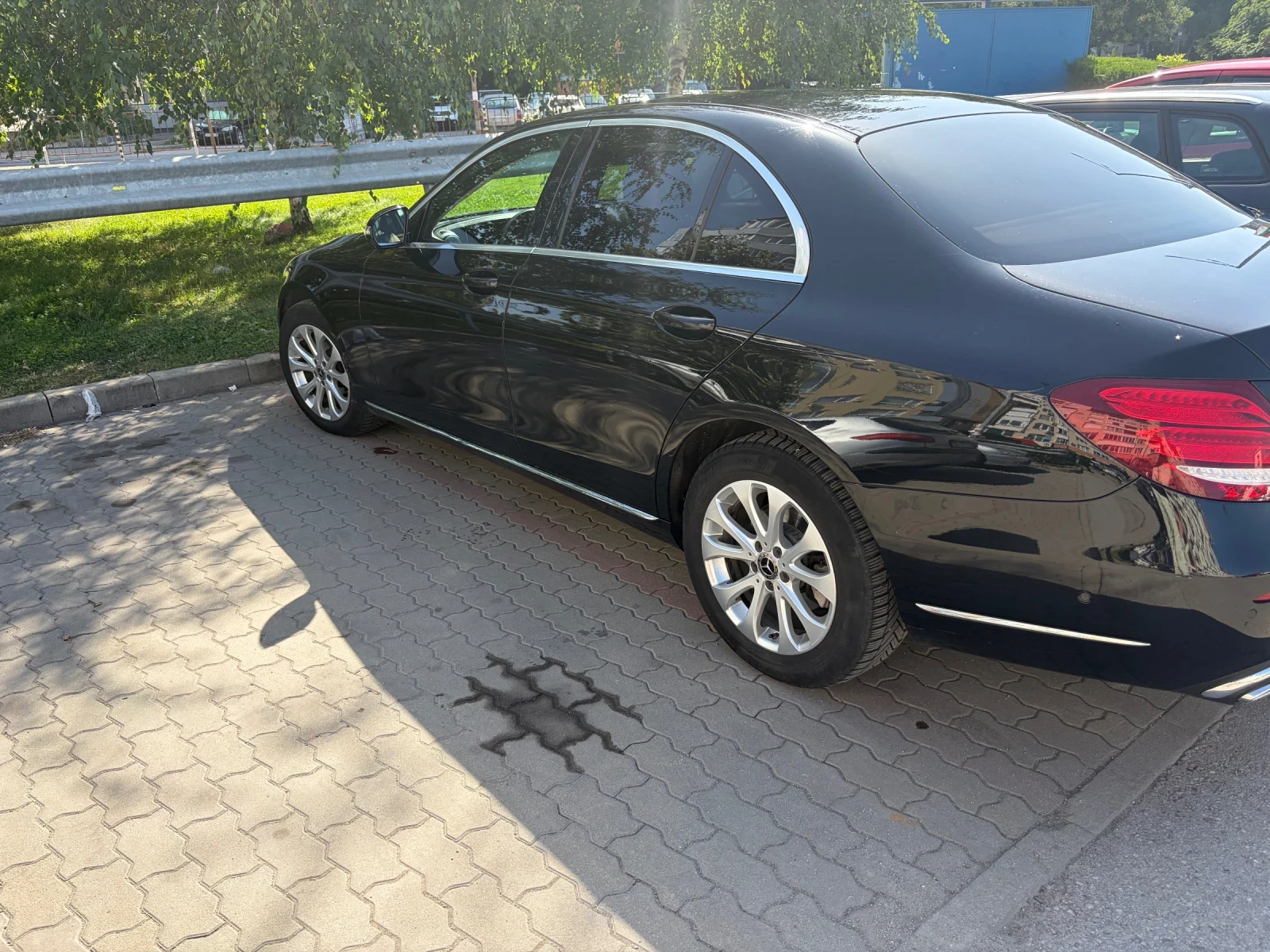 Mercedes-Benz E 220 W213, снимка 6 - Автомобили и джипове - 55708109