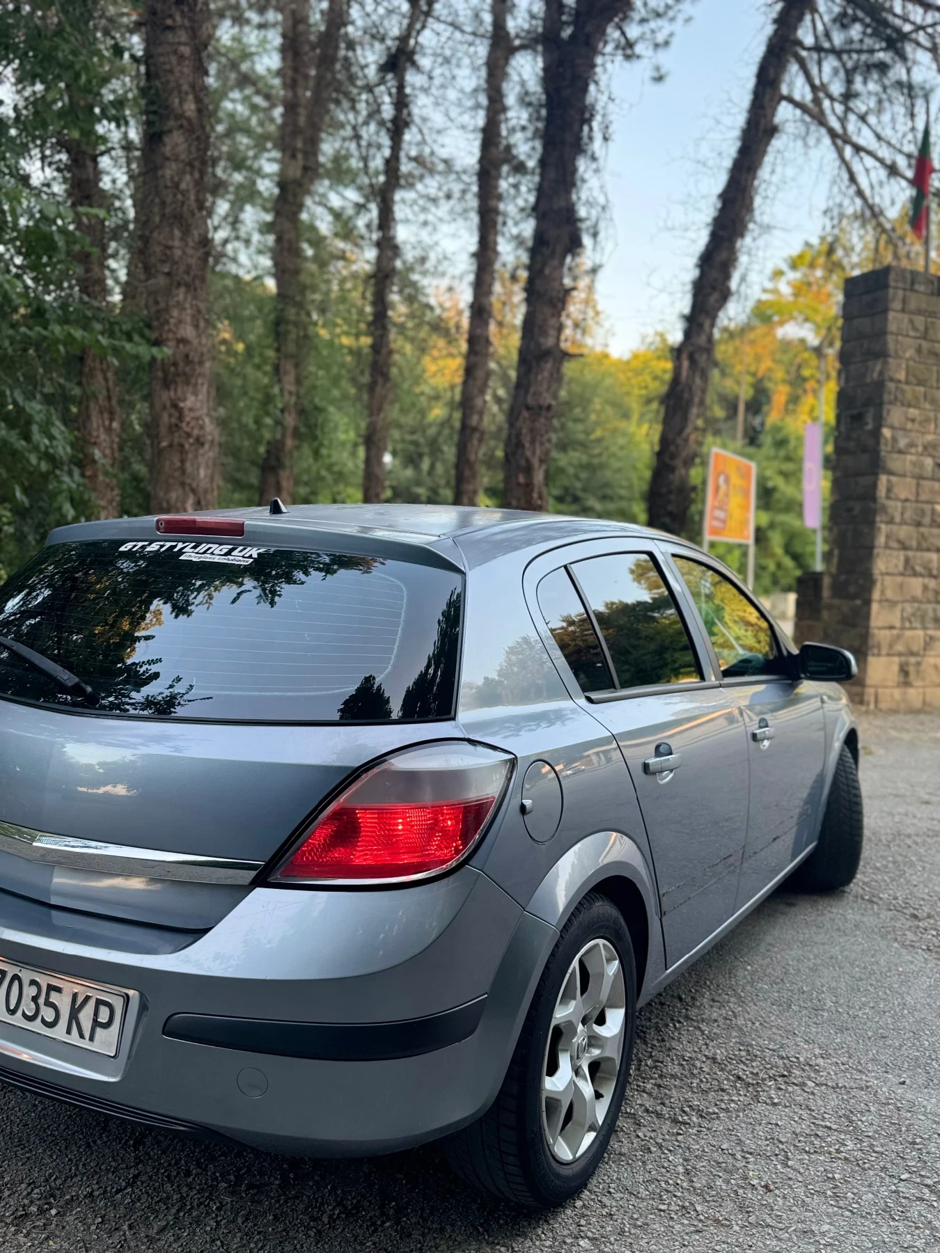 Opel Astra 1.9 CDTI, снимка 2 - Автомобили и джипове - 55723412