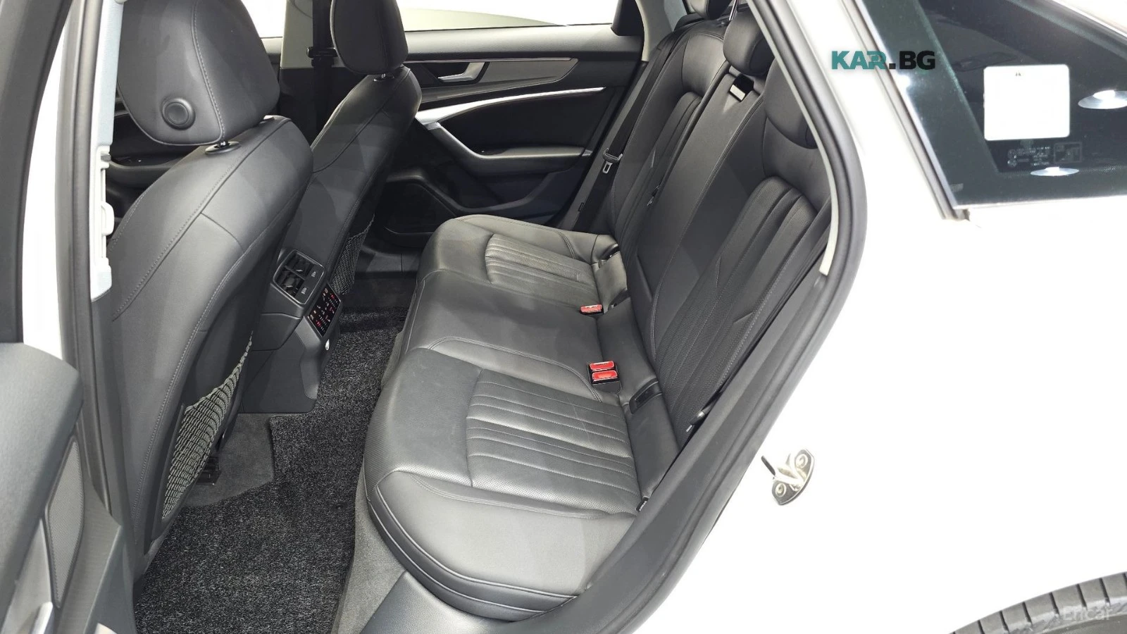 Audi A6 45-TFSI/QUATTRO/DRIVE-ASSISTS/SUNROOF, снимка 13 - Автомобили и джипове - 55741848