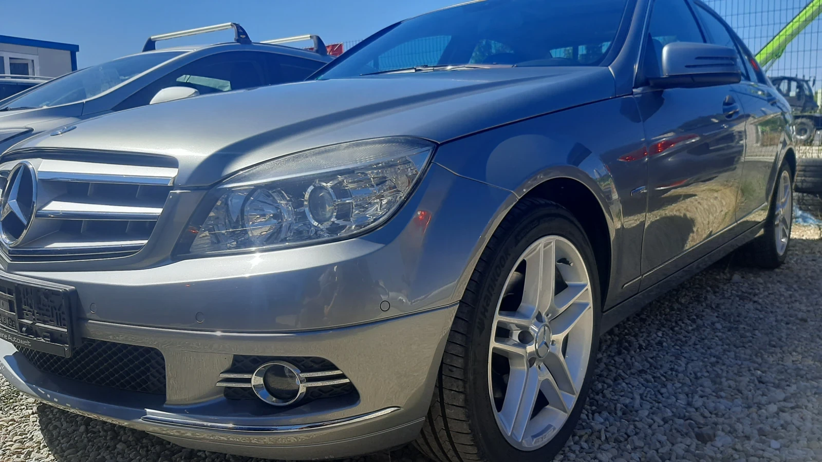 Mercedes-Benz C 250 Много ЗАПАЗЕНА , снимка 2 - Автомобили и джипове - 55962240