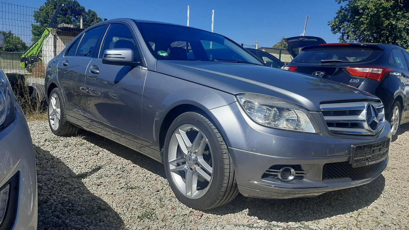 Mercedes-Benz C 250 Много ЗАПАЗЕНА 