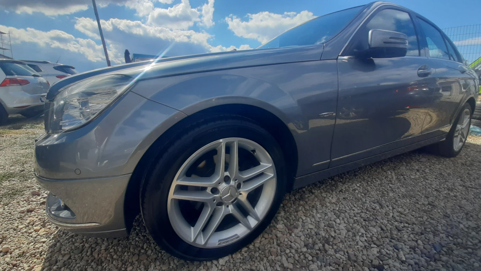 Mercedes-Benz C 250 Много ЗАПАЗЕНА , снимка 3 - Автомобили и джипове - 55962240