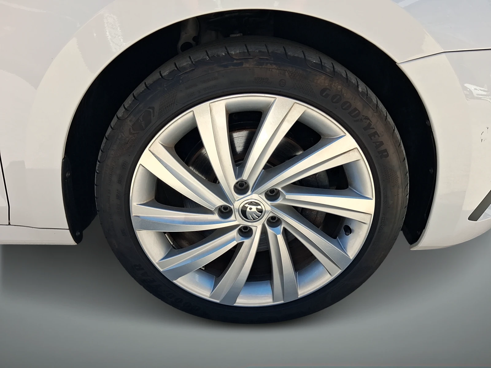 Skoda Octavia iV Estate Style 1.4 electric/TSI 150kW 6-spees, снимка 7 - Автомобили и джипове - 56021108