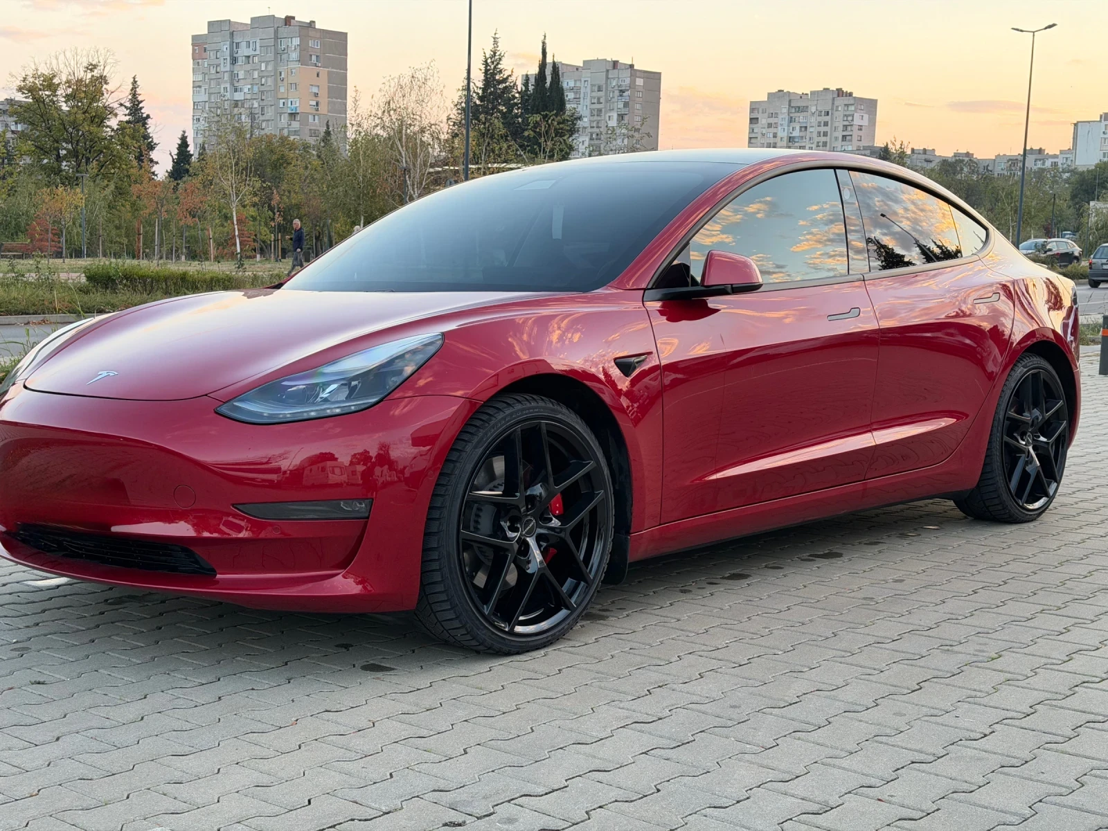 Tesla Model 3 PERFORMANCE/FACE