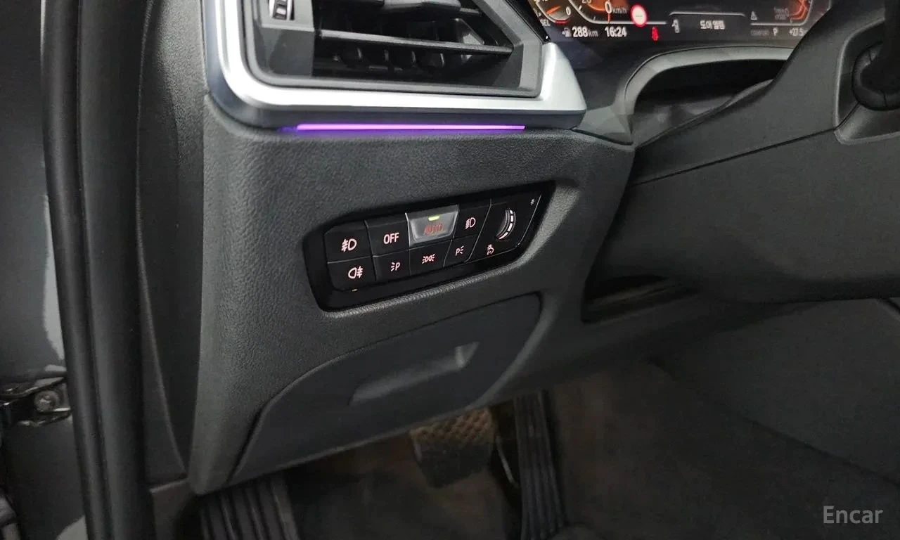 BMW 320, снимка 16 - Автомобили и джипове - 56734362